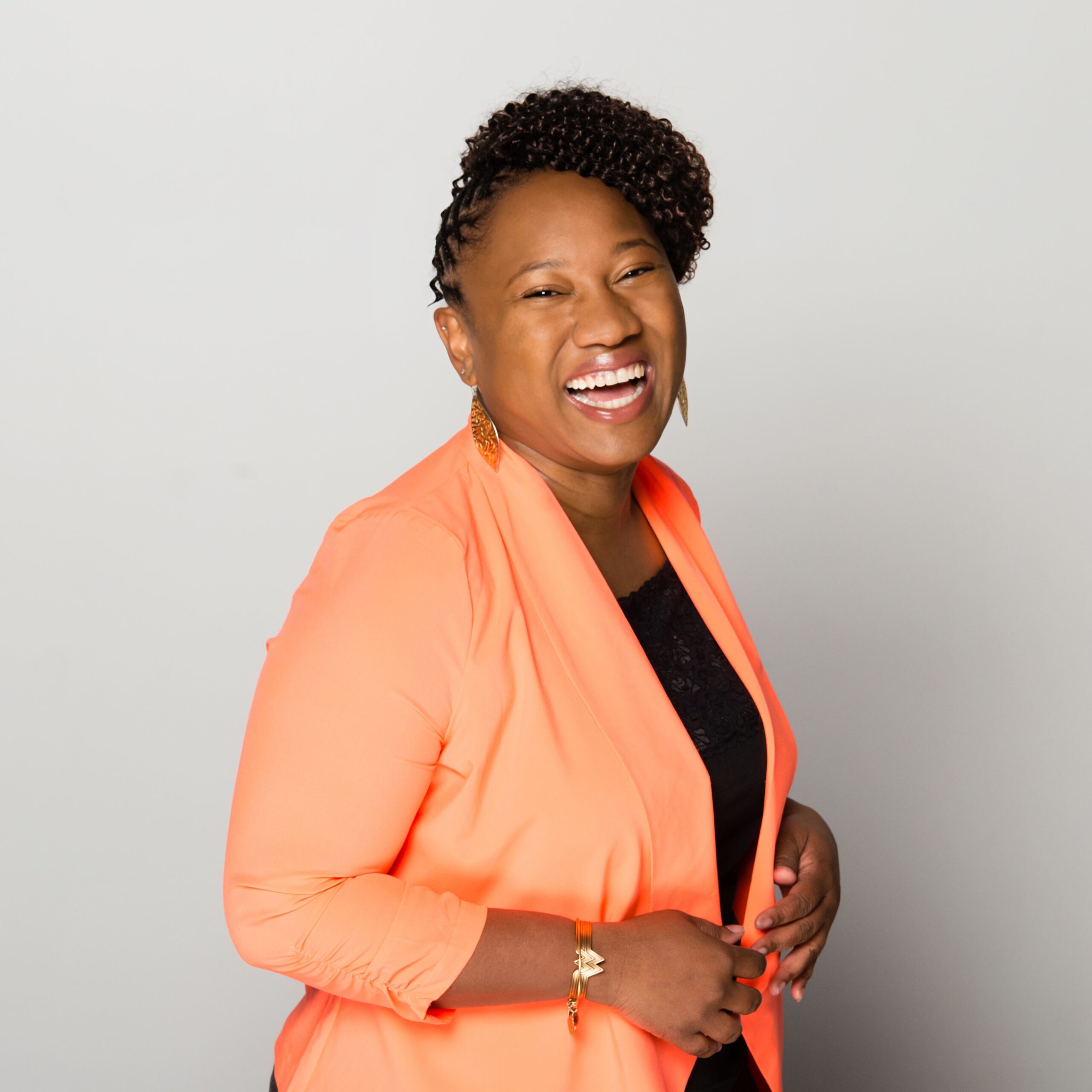 Headshot Photo of Renita Drakes, Transformational Speaker